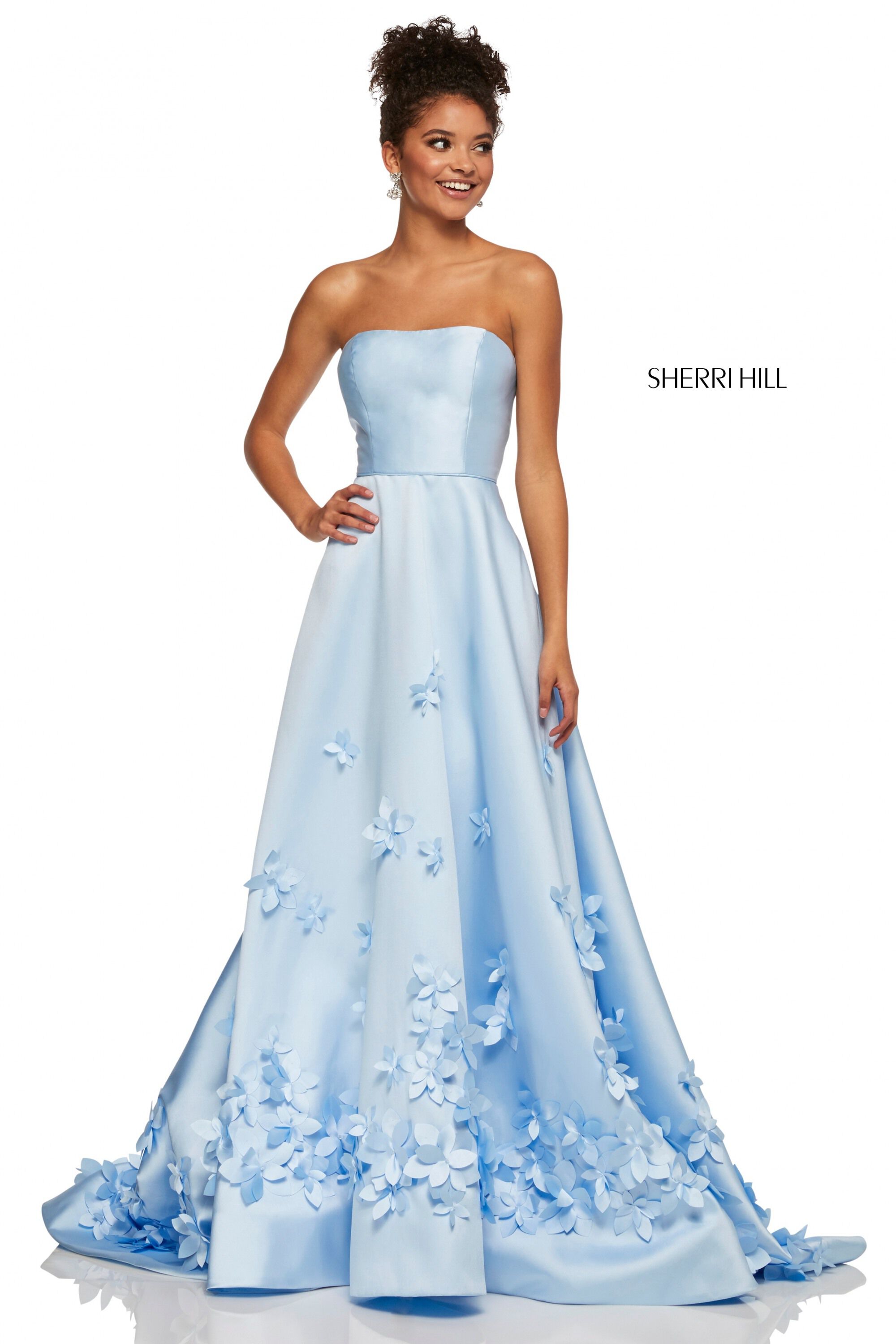 style № 52582 designed by SherriHill